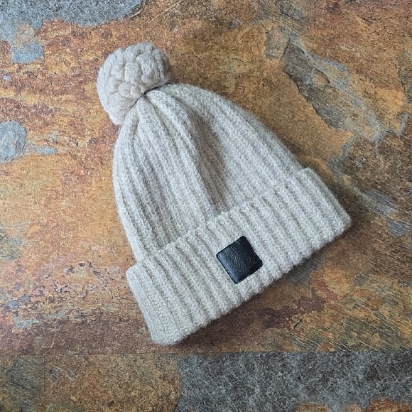 Canada Goose Accessories - Canada Goose X Robert Mackie Wood Pom Pom Beanie